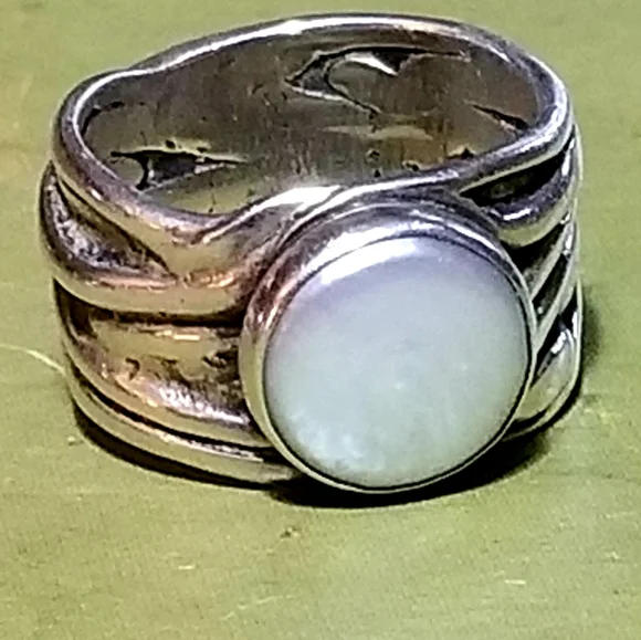 Silpada Sterling Silver Coin Pearl Ring